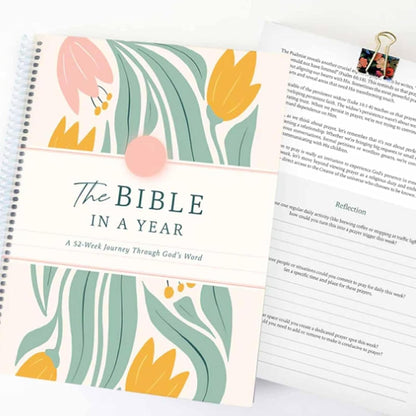 The Bible in a Year: a 52-Week Bible Study for Women Spiral, Spiral Bible in a Year, the Daily Walk Bundle, a Daily Bibles Study Workbook with Note Taking Space for Guided Reading Plan (8.27*5.83Inch)